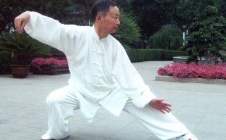 长期失眠不妨打打太极拳