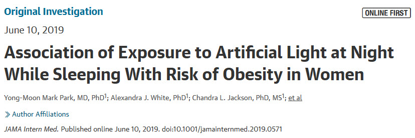 JAMA子刊：开灯睡觉胖10斤！暴露人造光源与突发性肥胖风险增加33%有关.jpg/
